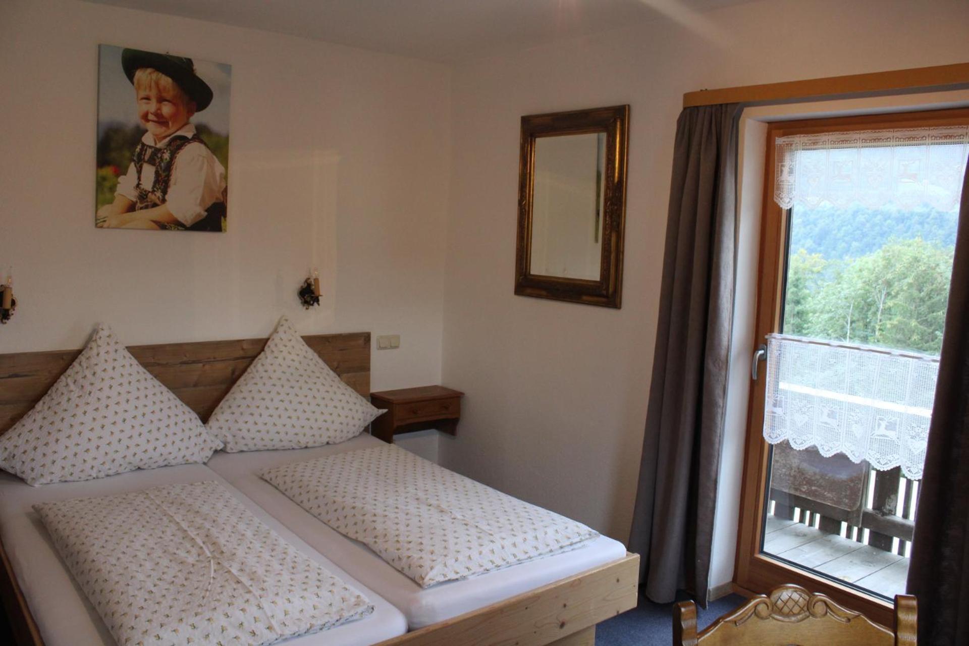 Pfeiffer Alm Am Sonnenhang Mit Blick Auf Die Zugspitze Garmisch-Partenkirchen Habitación foto