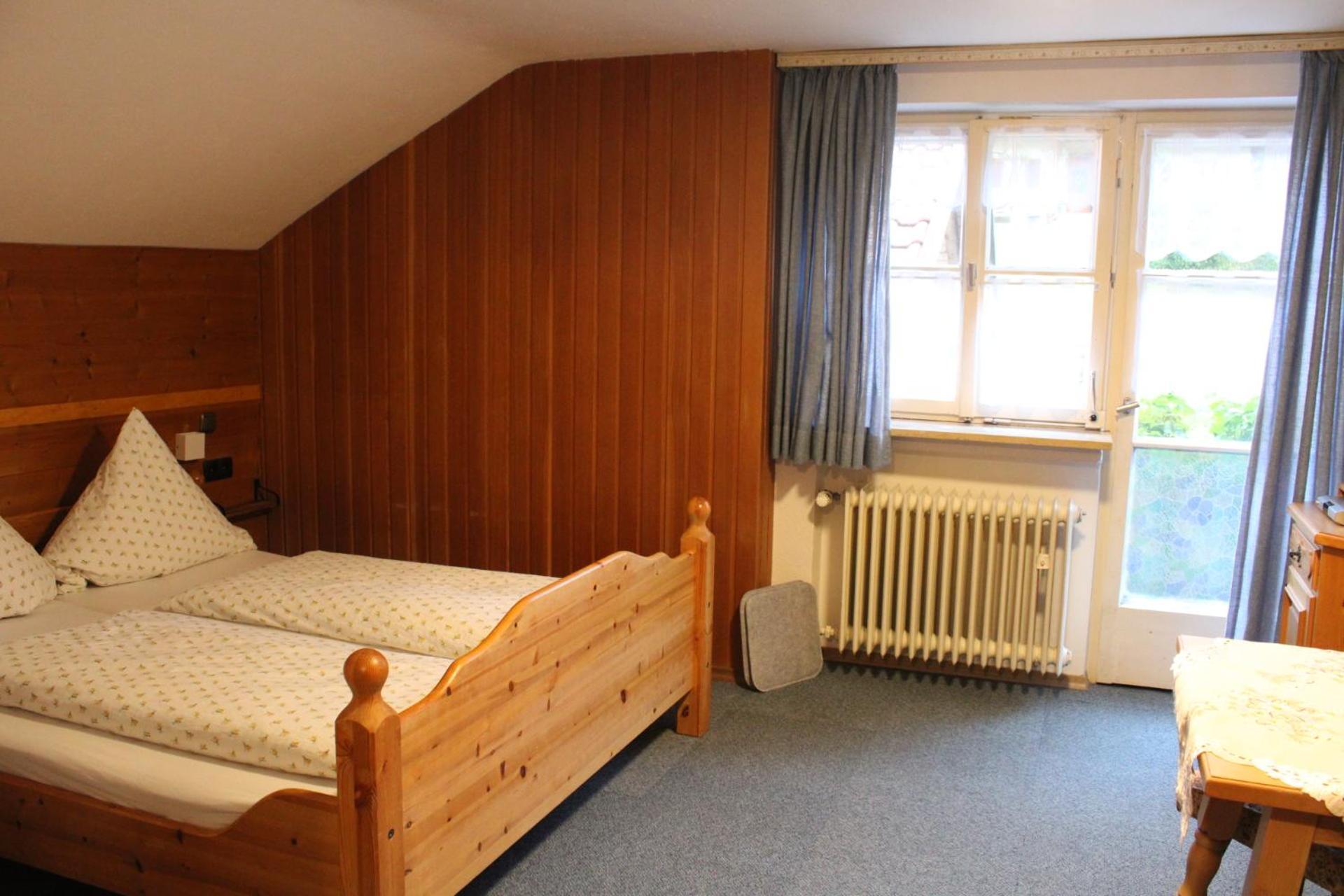 Pfeiffer Alm Am Sonnenhang Mit Blick Auf Die Zugspitze Garmisch-Partenkirchen Habitación foto